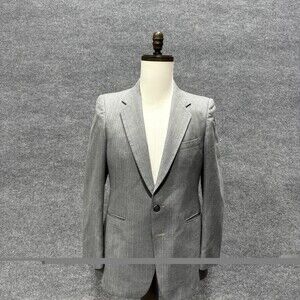 Pierre Balmain Paris Vintage Gray Pinstripe Wool Blazer Sport Coat Tailored Mens